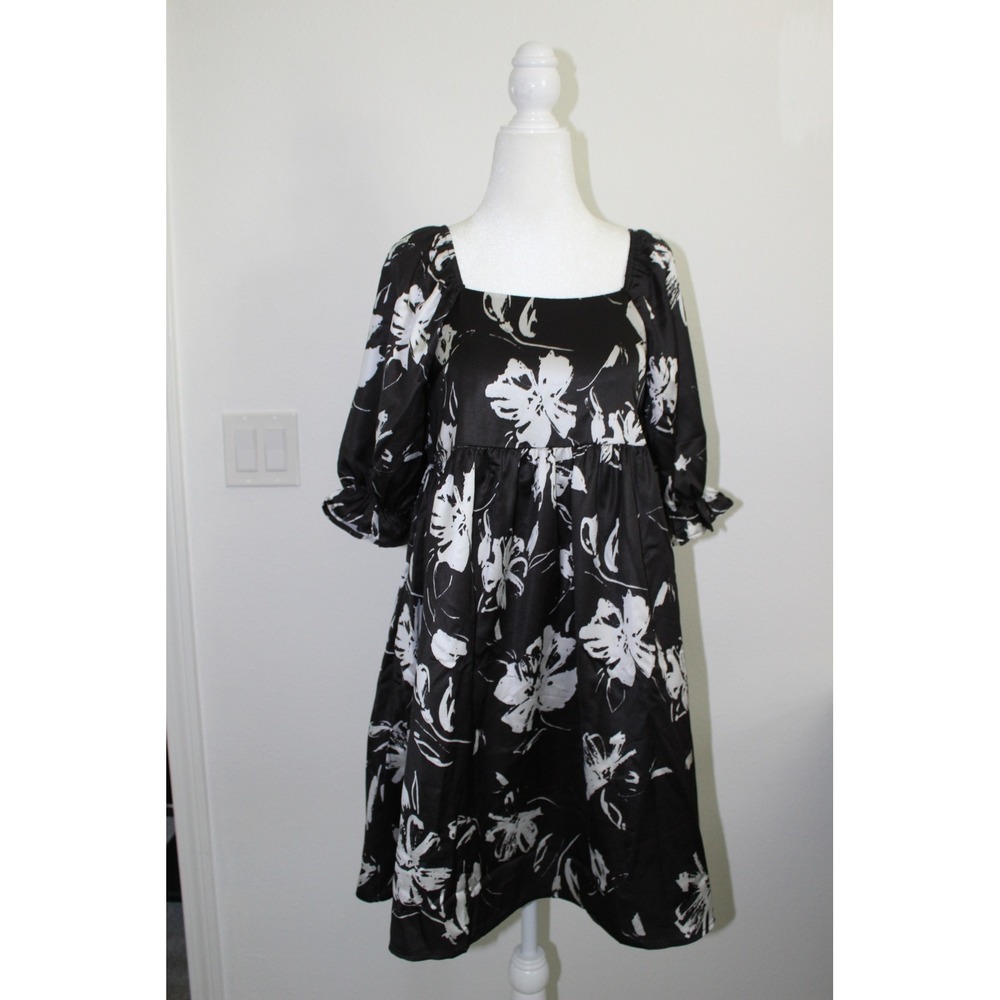 Baevely Black White Floral Babydoll Mini Dress Puff Sleeve Square Neck Small NWT